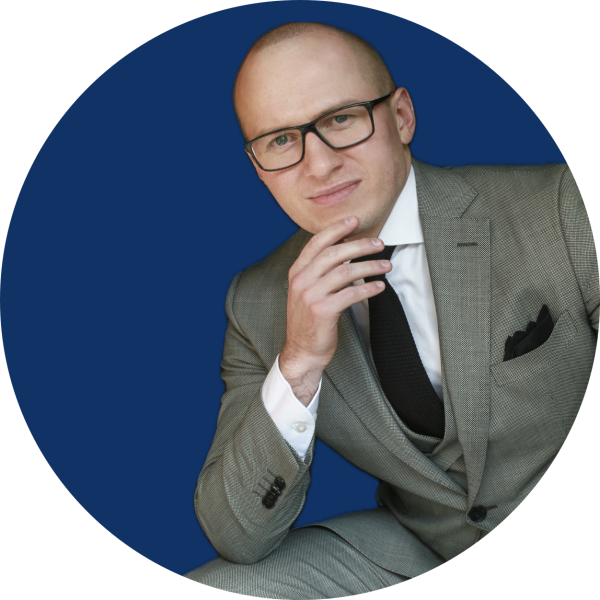 Krzysztof Janik, Dyrektor Finansowy na godziny, kluczowe kompetencje: wdrożenie controllingu, pozyskanie finansowania, wycena firmy.